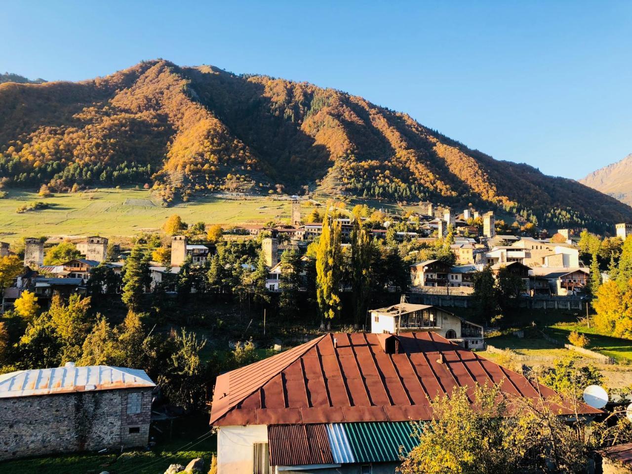 Travel Inn House Mestia • Მოგზაურის Სახლი 外观 照片